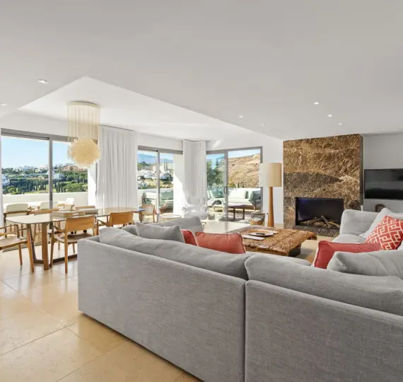 Venta de ático dúplex en Los Flamingos