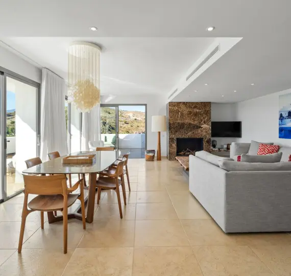 Venta de ático dúplex en Los Flamingos