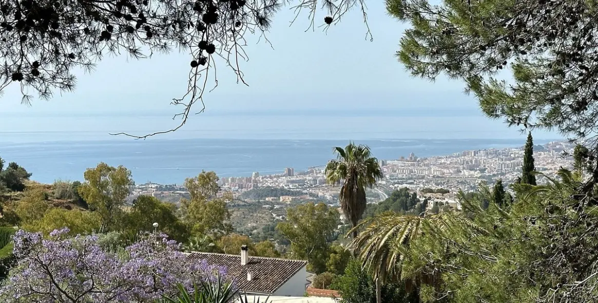 Venta de parcela residencial en Mijas 1