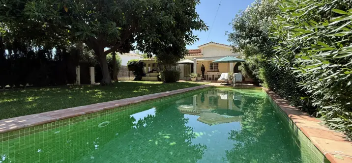 Oтдельно стоящая вилла R4913401 0