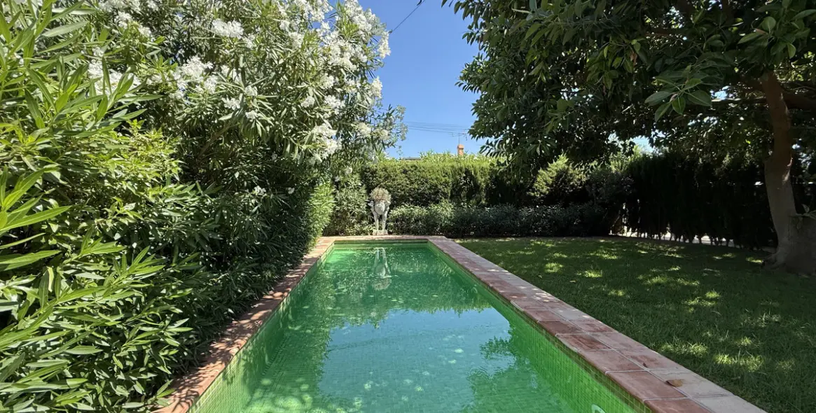 Продажа  отдельно стоящей виллы в San Pedro de Alcántara (район San Pedro de Alcántara) 6