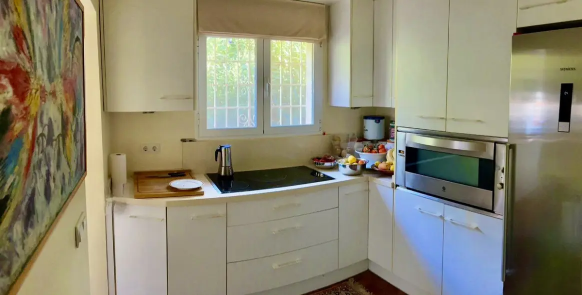 Продажа  отдельно стоящей виллы в San Pedro de Alcántara (район San Pedro de Alcántara) 10