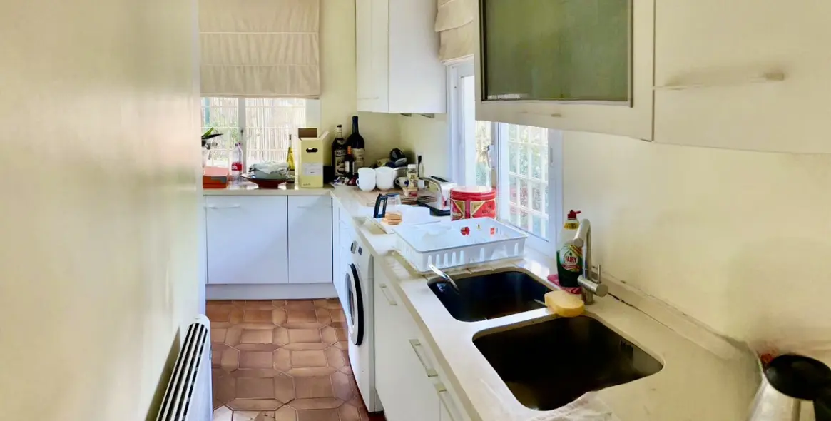 Продажа  отдельно стоящей виллы в San Pedro de Alcántara (район San Pedro de Alcántara) 11