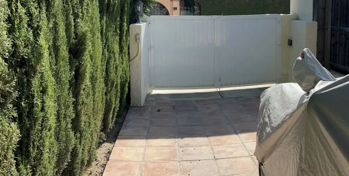 Продажа  отдельно стоящей виллы в San Pedro de Alcántara (район San Pedro de Alcántara) 20