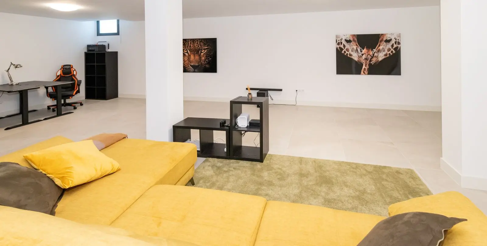Sale of middle floor apartment in Cabopino 25