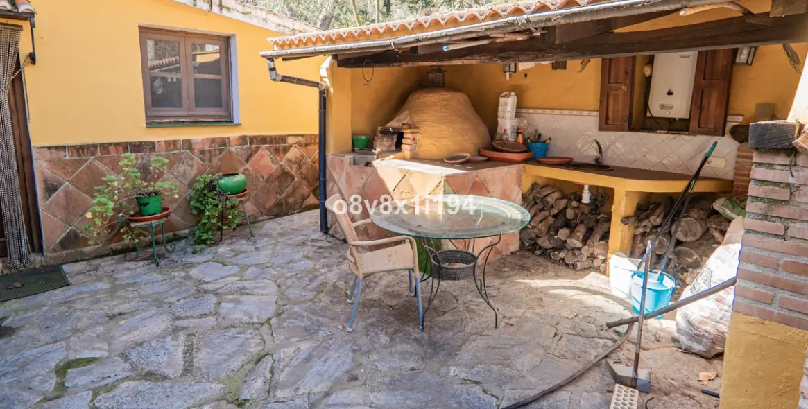 Sale of finca - cortijo in Jubrique 6