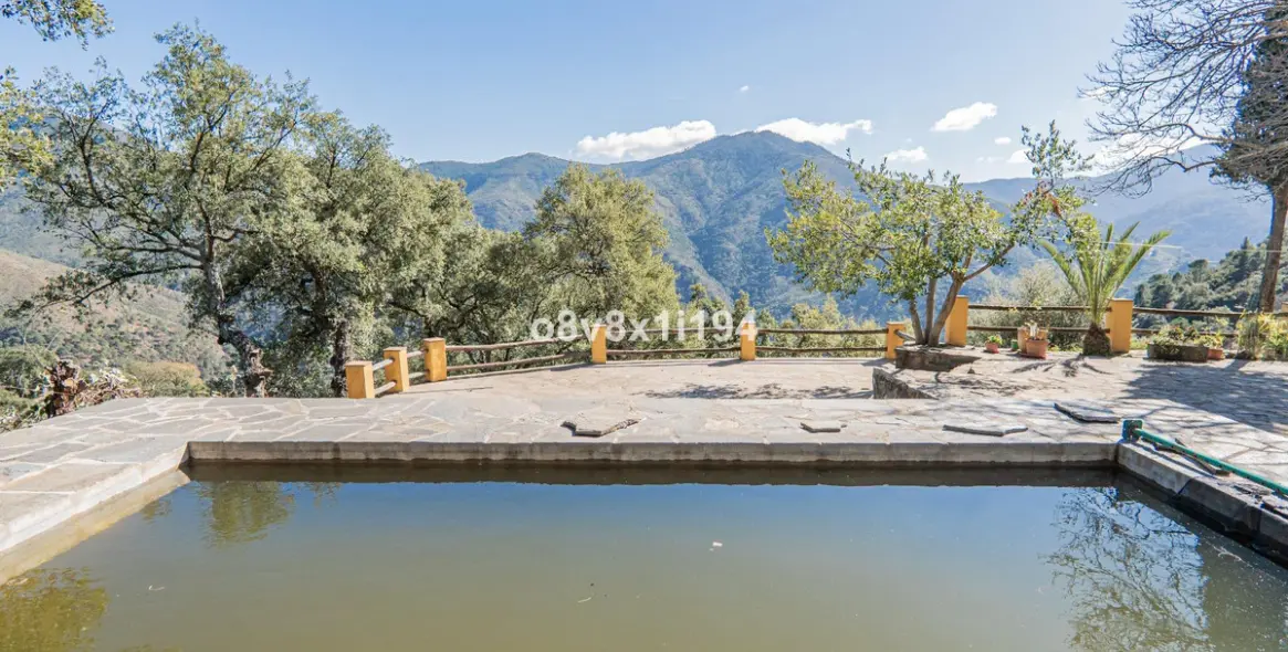 Sale of finca - cortijo in Jubrique 29