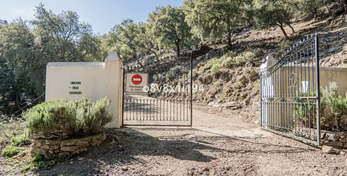 Sale of finca - cortijo in Jubrique 49