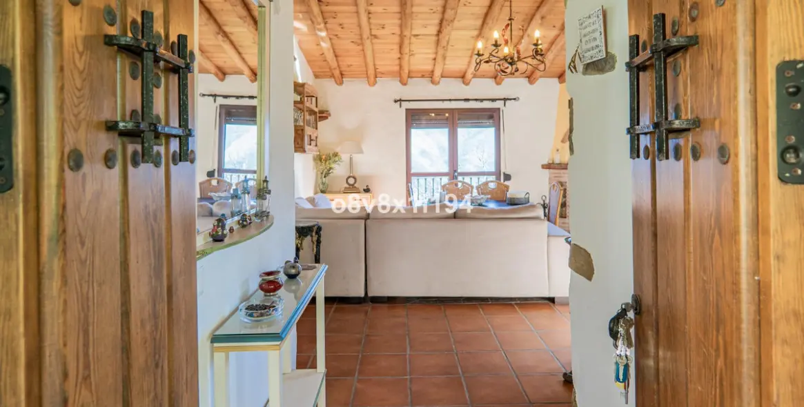 Sale of finca - cortijo in Jubrique 43