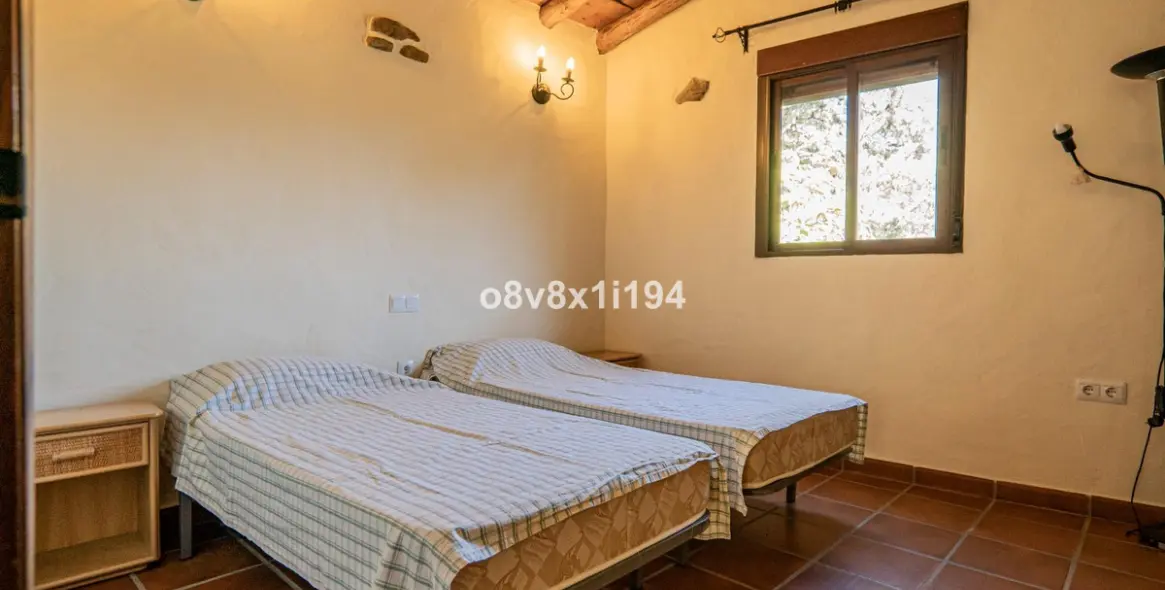Sale of finca - cortijo in Jubrique 58