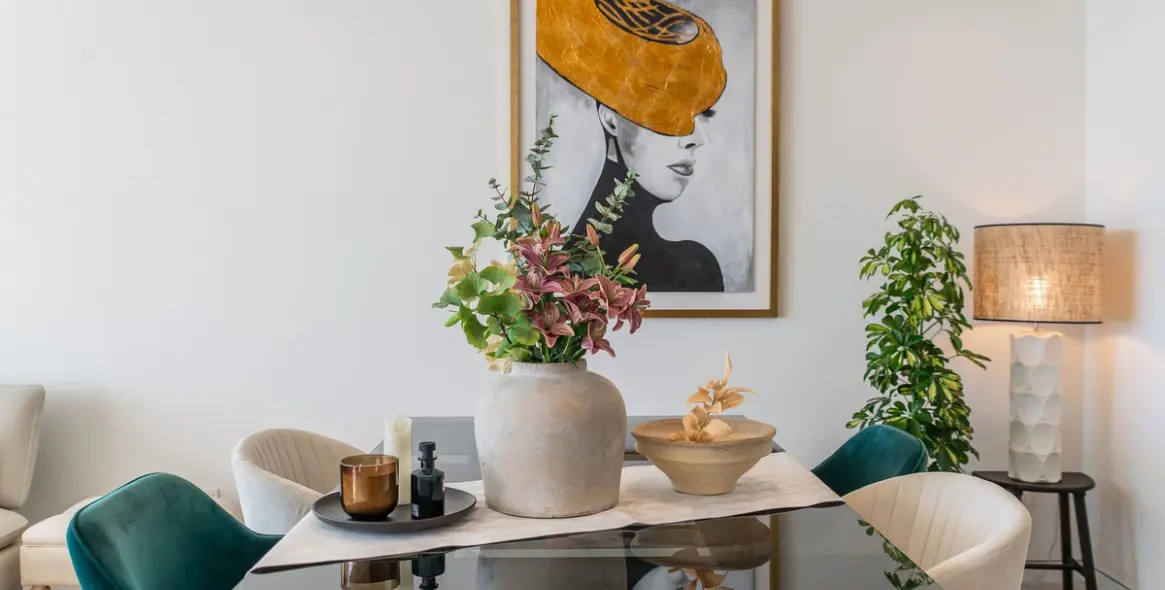 Sale of middle floor apartment in Ojén 27