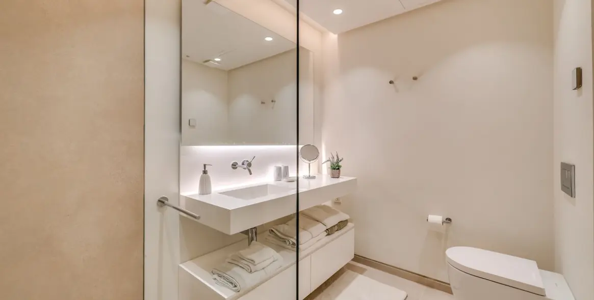 Sale of middle floor apartment in Ojén 43