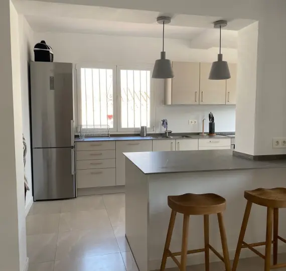 Продажа  отдельно стоящей виллы в Calahonda