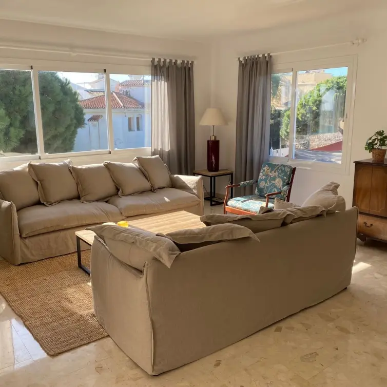 Sale of detached villa in Calahonda