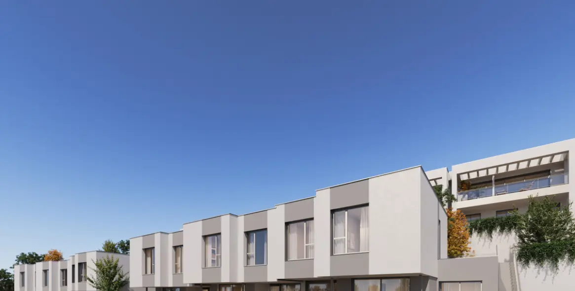 Продажа дома на две семьи в Marbella 8