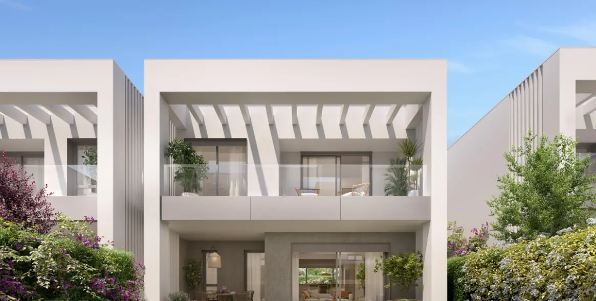 Продажа дома на две семьи в Marbella 9