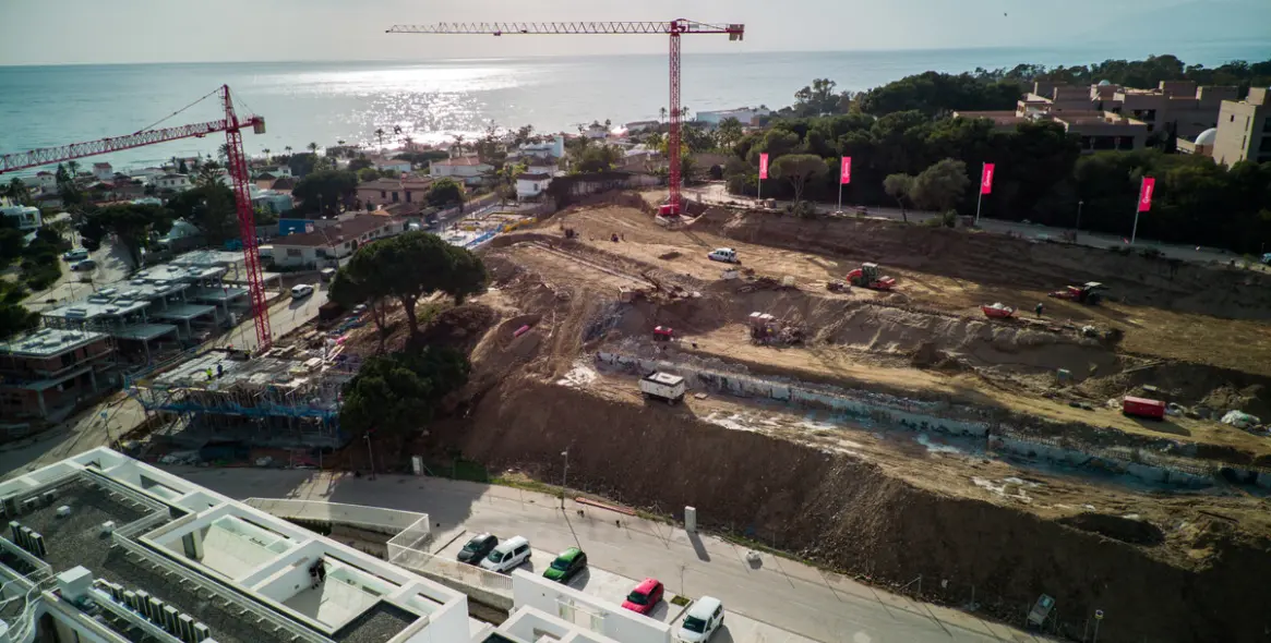 Продажа дома на две семьи в Marbella 15