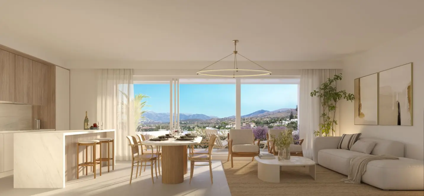 Продажа дома на две семьи в Marbella 2