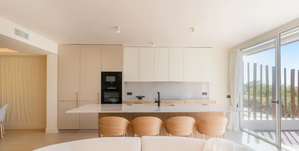 Sale of ground floor apartment in Nueva Andalucía (district Nueva Andalucía) 8