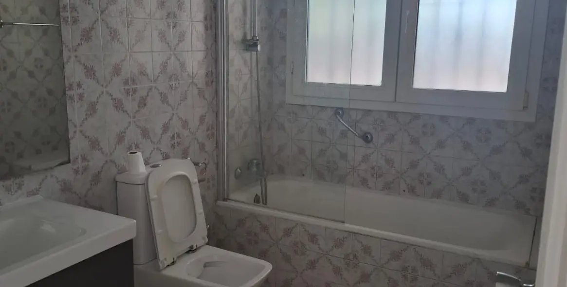 Sale of detached villa in Benalmadena 44