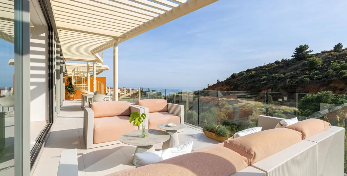 Sale of penthouse in Fuengirola (district Higueron) 10