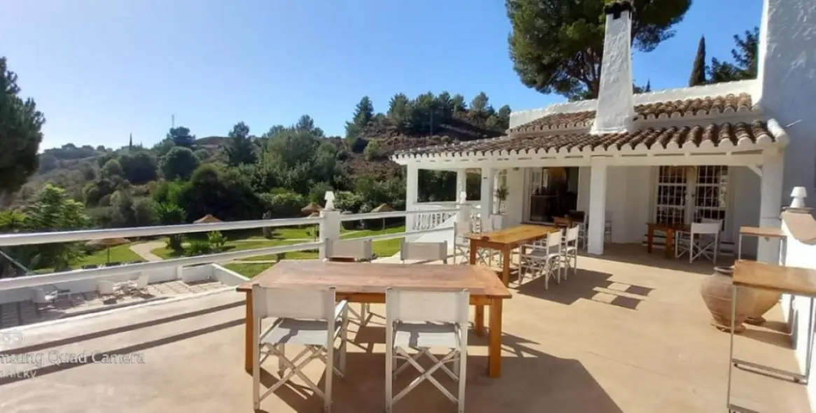 Продажа  отдельно стоящей виллы в Mijas 5