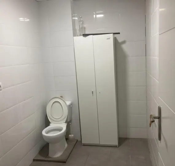 Venta de local comercial en Estepona