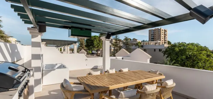 Venta de ático dúplex en Nueva Andalucía 4