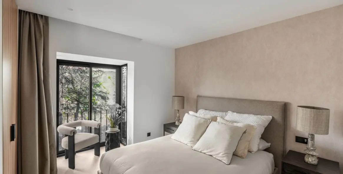 Продажа двухуровневого пентхауса в Nueva Andalucía 12