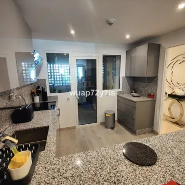 Продажа апартаментов на первом этаже в Puerto Banús