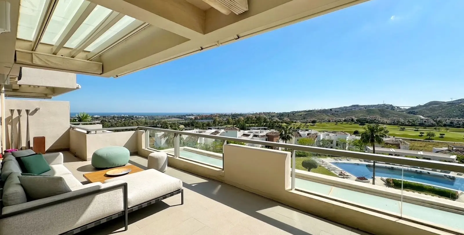 Venta de ático dúplex en Los Arqueros 8