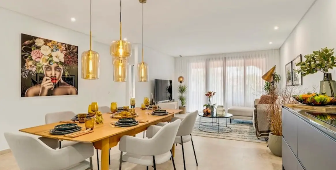 Sale of ground floor apartment in Estepona (district Estepona) 1