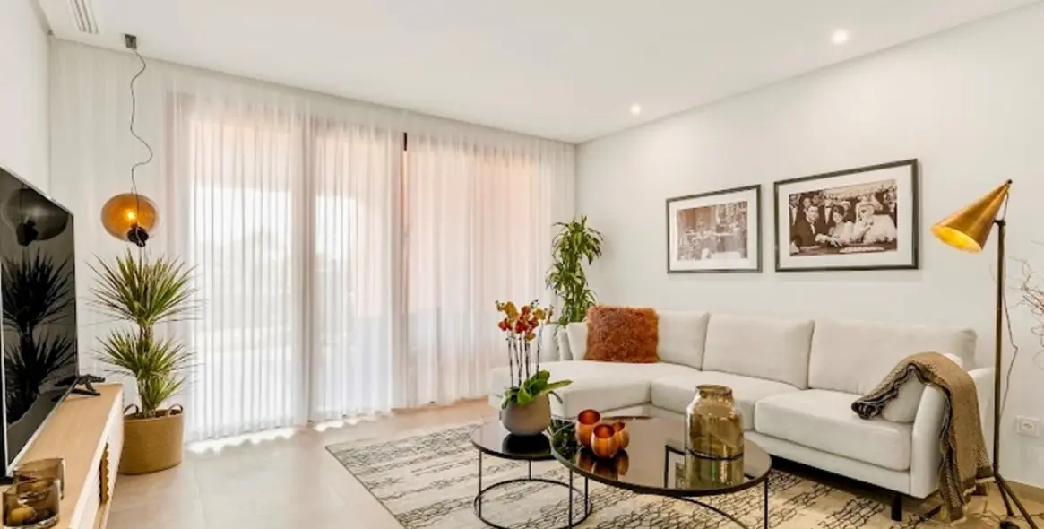 Sale of ground floor apartment in Estepona (district Estepona) 3