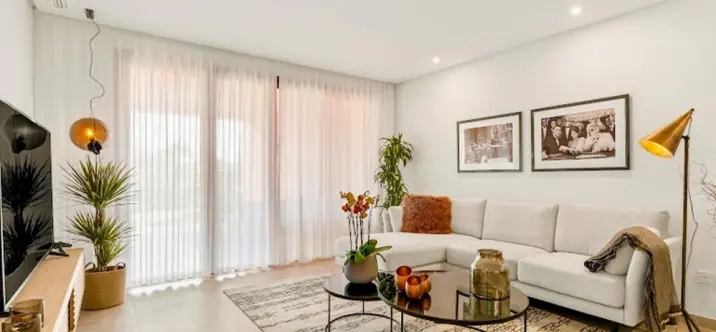 Ground floor apartment R4569928 2