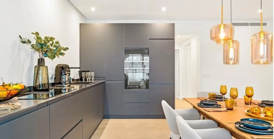 Sale of ground floor apartment in Estepona (district Estepona) 5