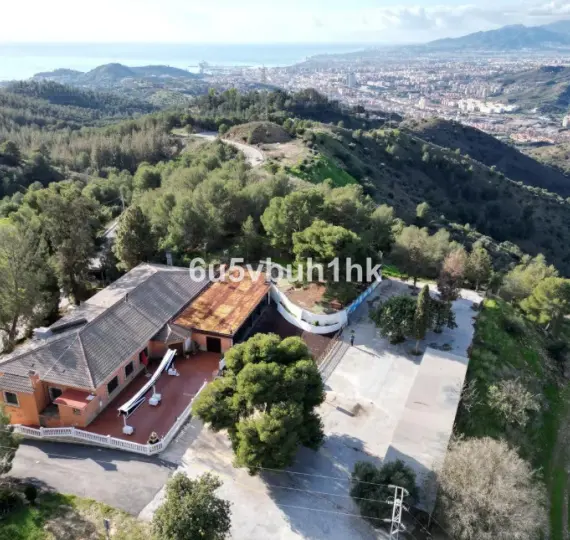 Продажа ресторана в Malaga - Ciudad Jardin