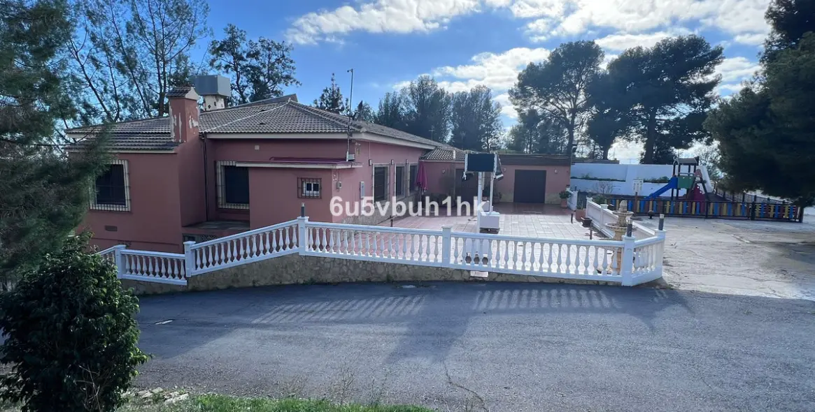 Продажа ресторана в Malaga - Ciudad Jardin 4