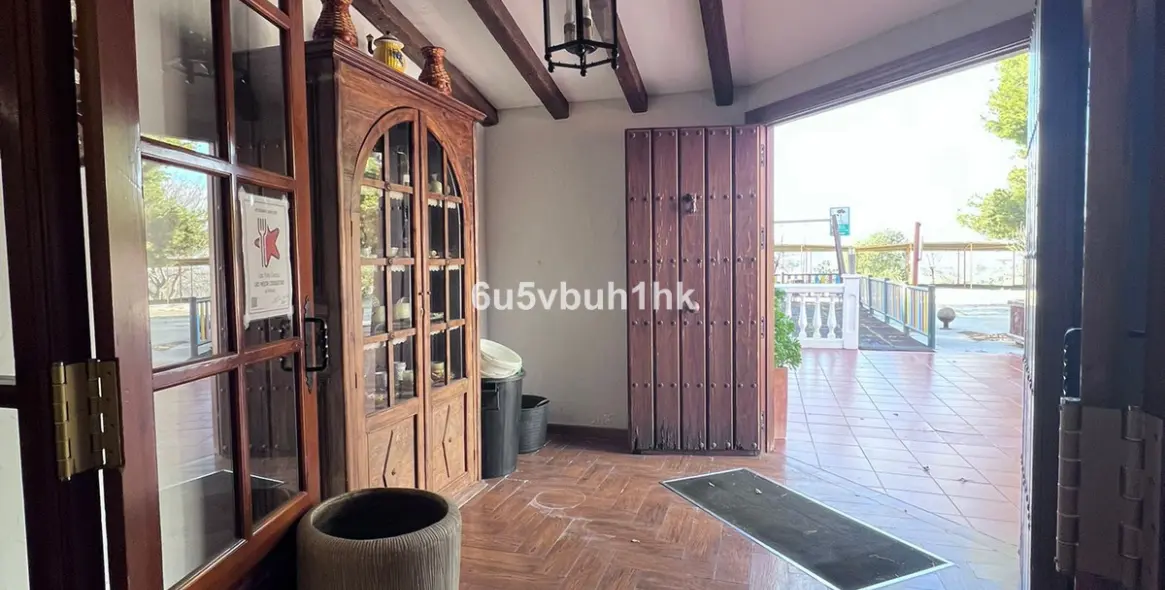 Sale of restaurant in Malaga - Ciudad Jardin 21