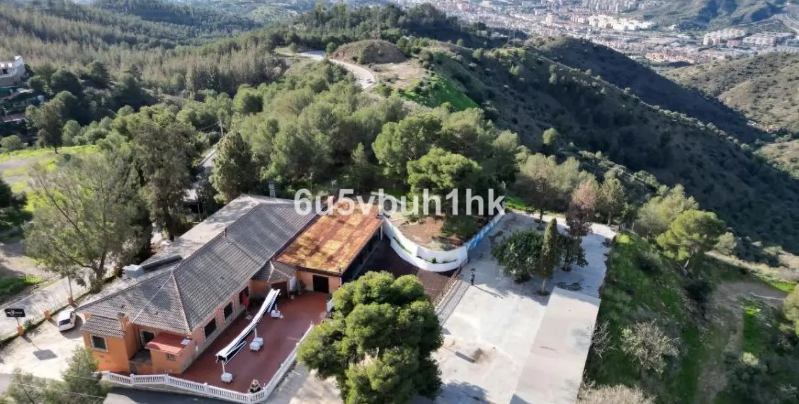 Sale of restaurant in Malaga - Ciudad Jardin 1