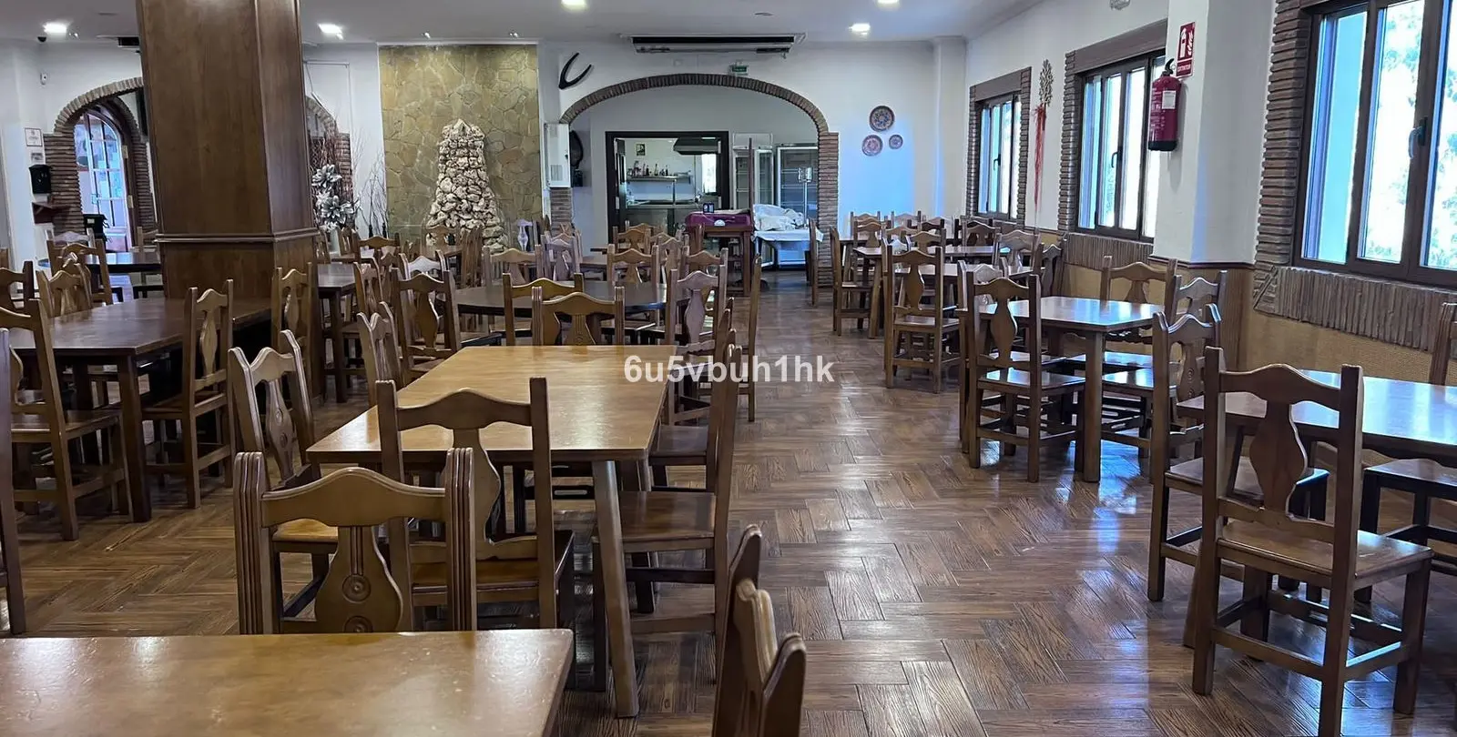 Sale of restaurant in Malaga - Ciudad Jardin 9