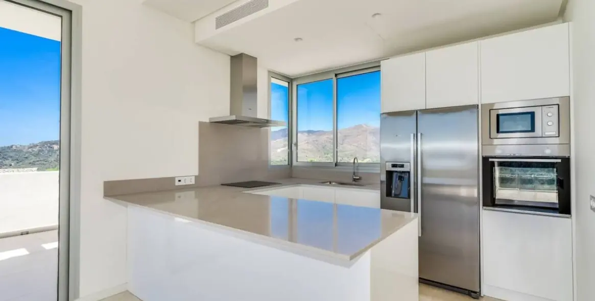 Sale of penthouse in Benahavís 9