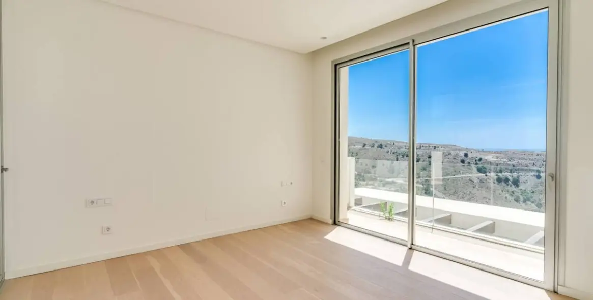 Sale of penthouse in Benahavís 14