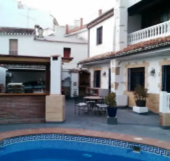 Продажа хостела в Monda