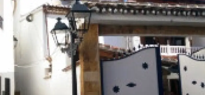 Продажа хостела в Monda 4