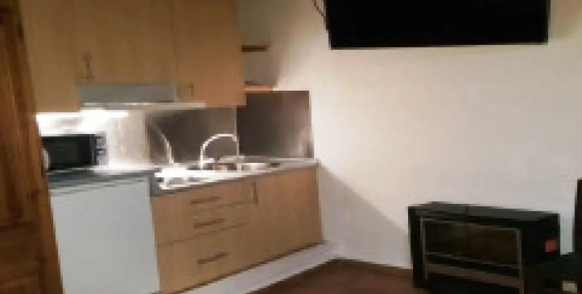 Sale of hostel in Monda 21