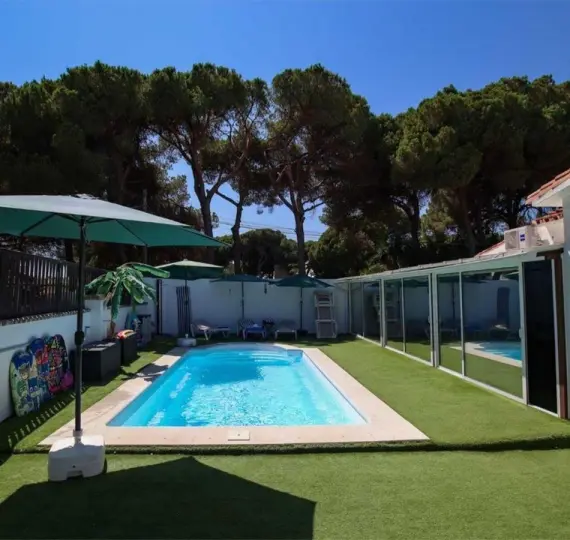 Venta de villa independiente en El Rosario