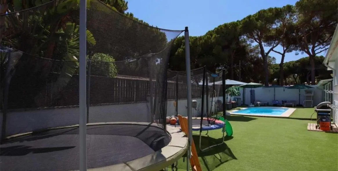 Продажа  отдельно стоящей виллы в El Rosario 3