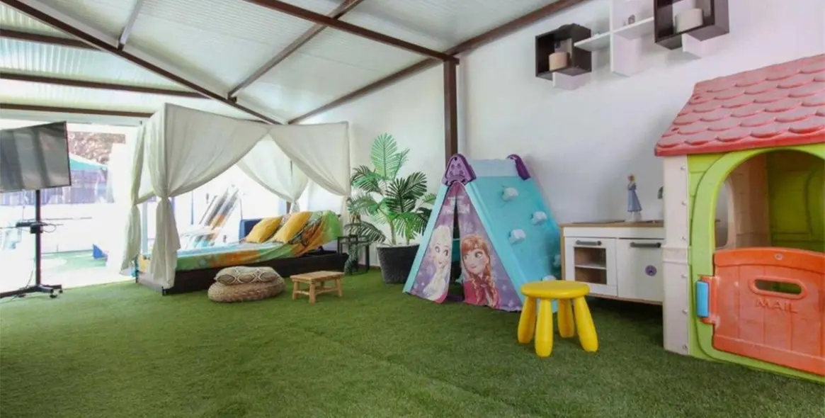 Продажа  отдельно стоящей виллы в El Rosario 4