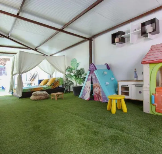 Venta de villa independiente en El Rosario