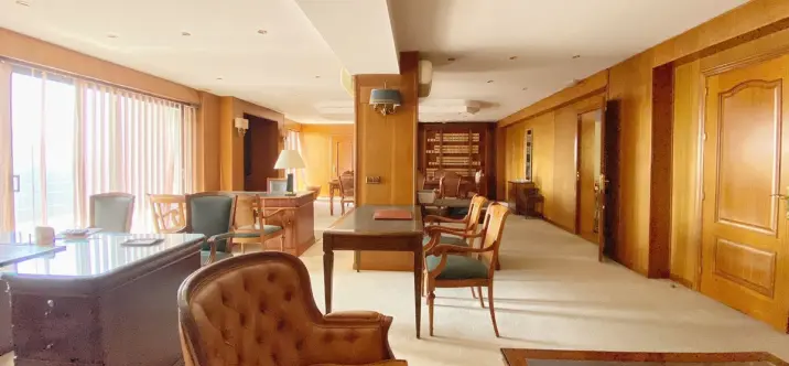 Sale of office in Marbella 3